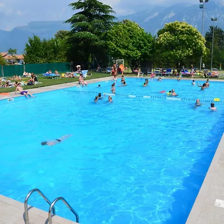 Apartman Antico Borgo Prabiu Hegos *