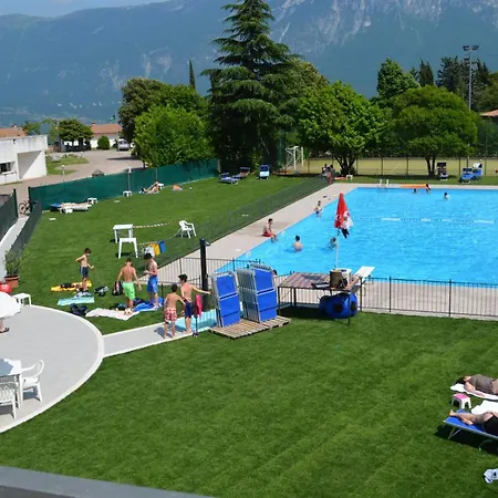 Апартаменты Antico Borgo Prabiu Hegos