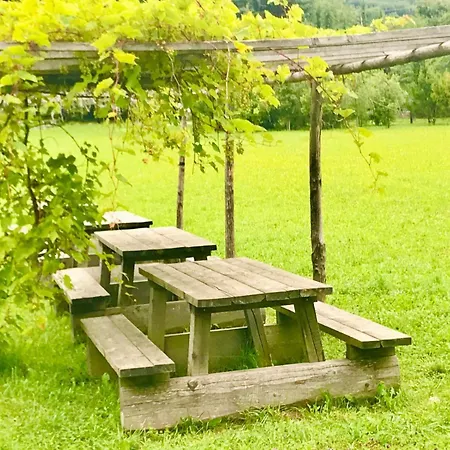 Antico Borgo Prabiu Hegos Apartman *